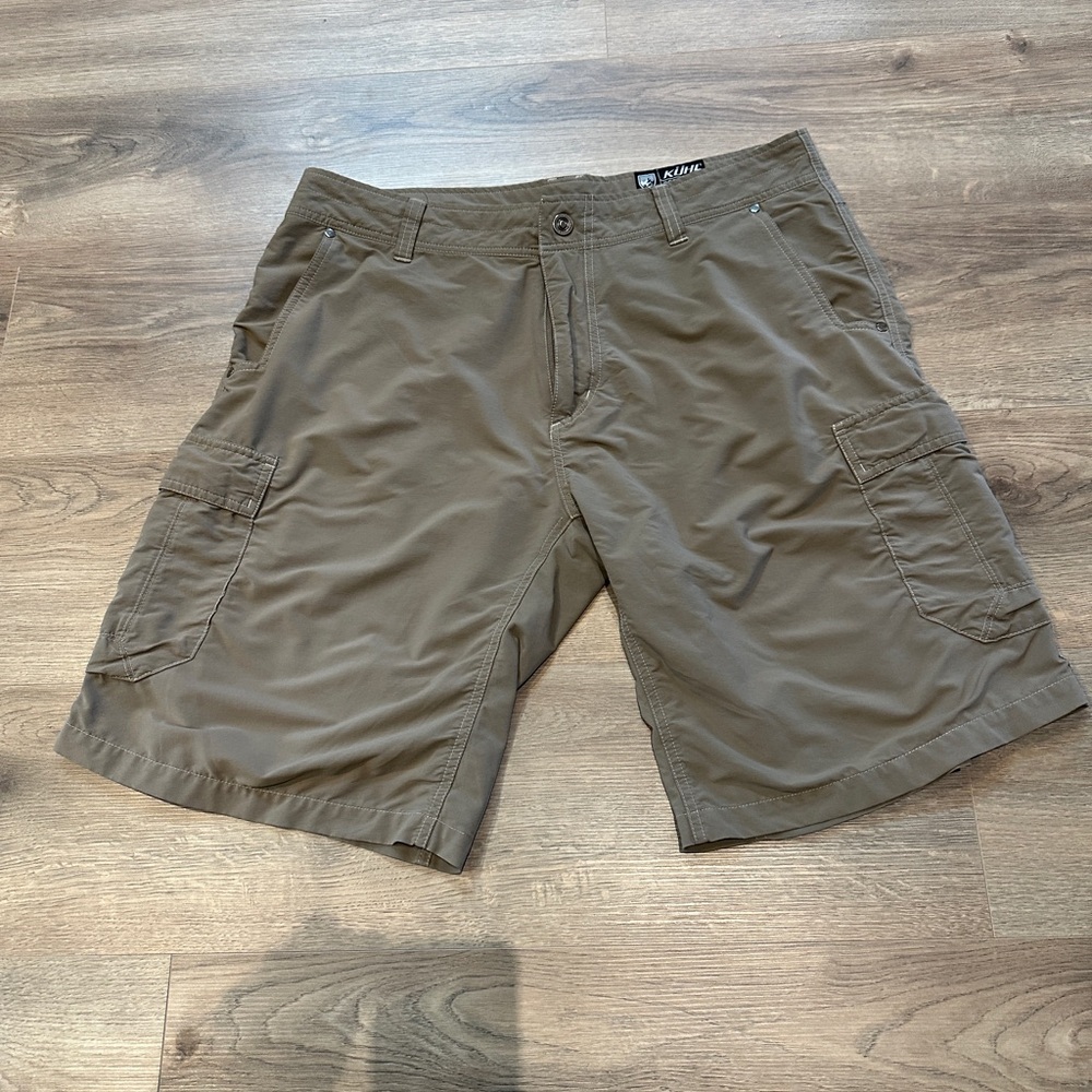 Men's Kuhl Tan Shorts